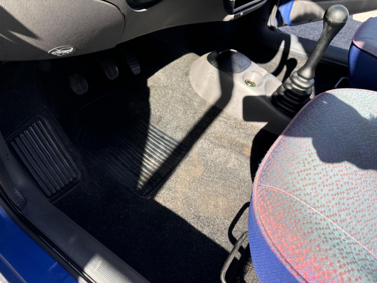 Fiat Seicento 1.1i cat Hobby autovettura solamente 32000 neopatentati