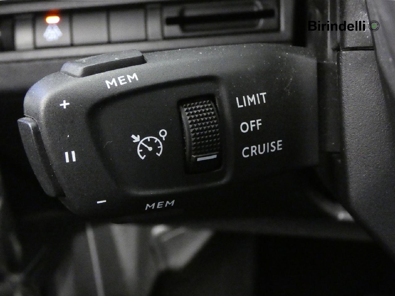 PEUGEOT 3008 2ª serie - 3008 BlueHDi 130 S&S EAT8 Allure