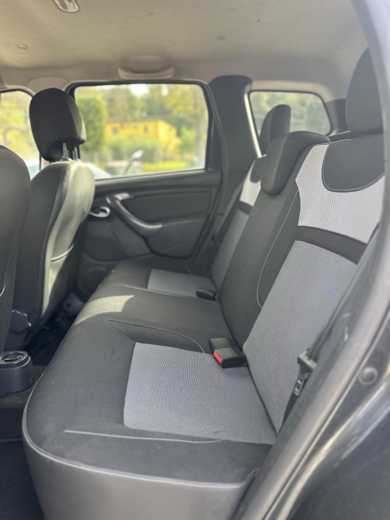 Dacia Duster 1.6 115CV S&S 4x2 Serie Speciale GPL Lauréate Family