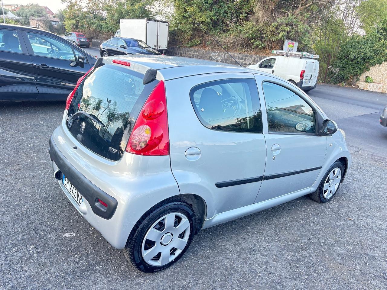 Peugeot 107 1.0 68CV 5p. Active