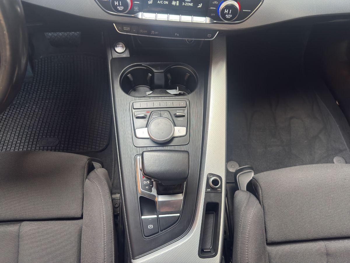 AUDI - A4 Avant - 2.0 TDI 150CV S tronic S LINE