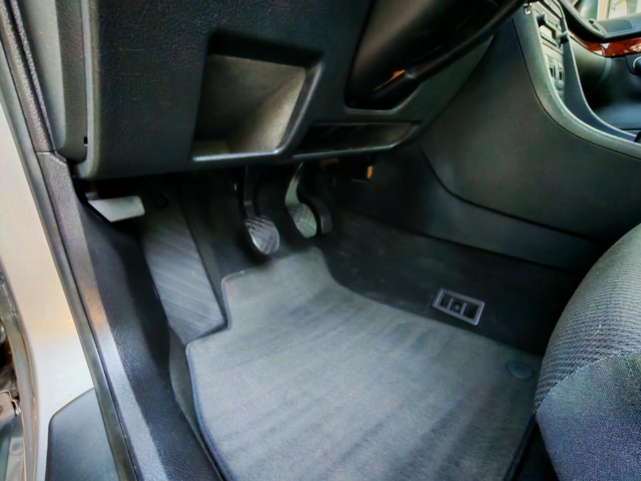 Audi A4 1.9 TDI/130 CV cat UNICA POCHI KM