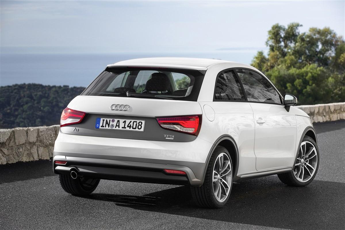 AUDI A1 I 2015 3p - A1 1.0 tfsi ultra Sport 95cv