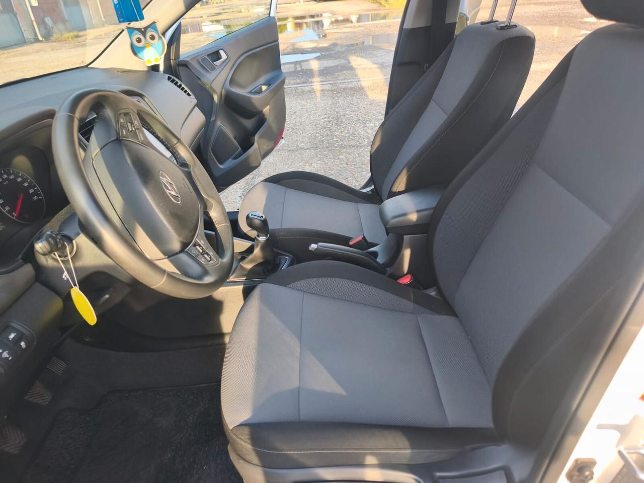 Hyundai i20 2020---1.2 Benzina Neopatentati