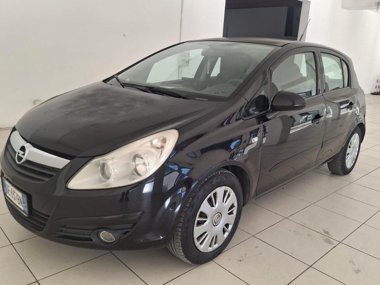 Opel Corsa 1.2 5 porte Cosmo