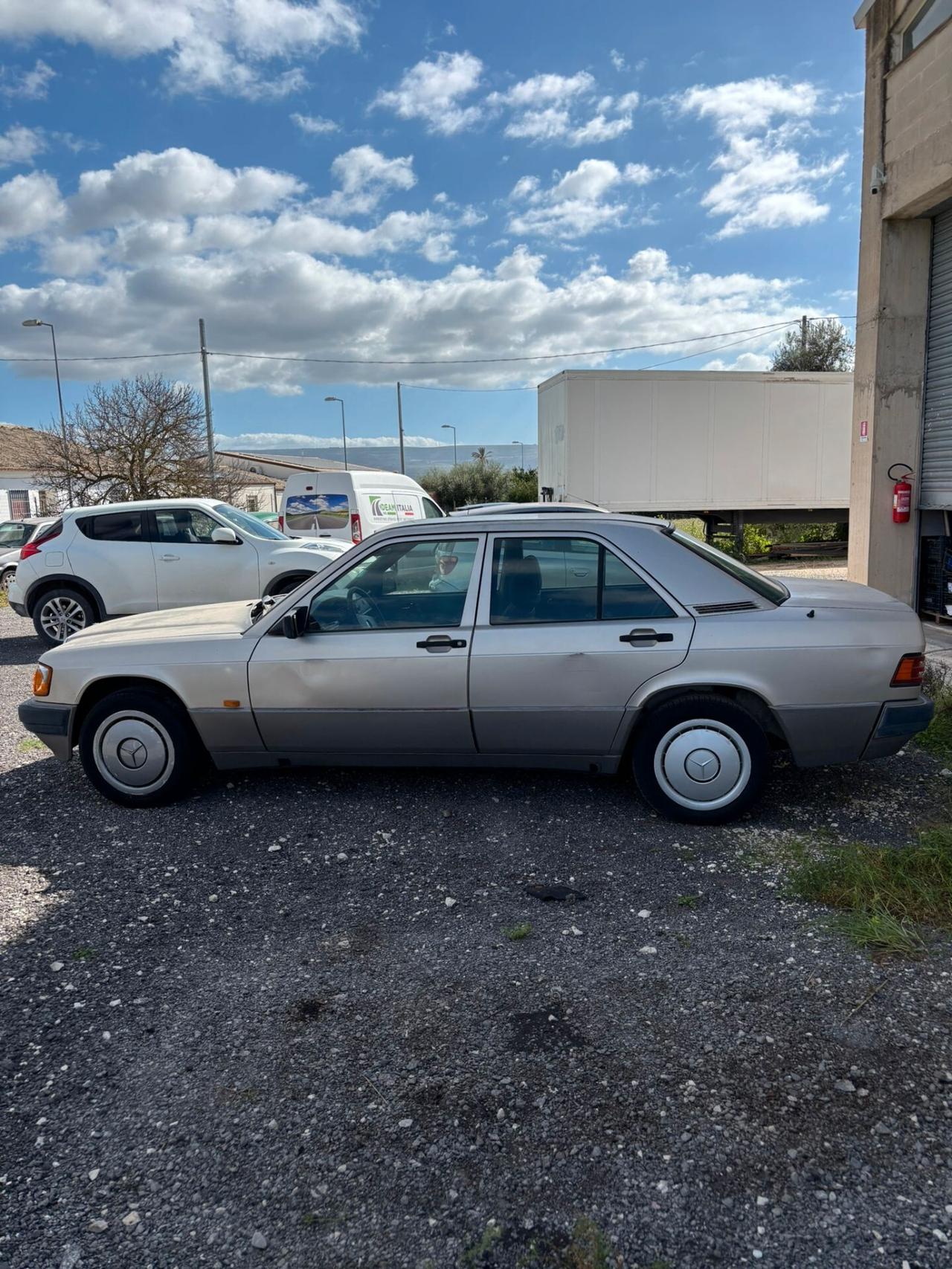 Mercedes-benz 190 1.8 E