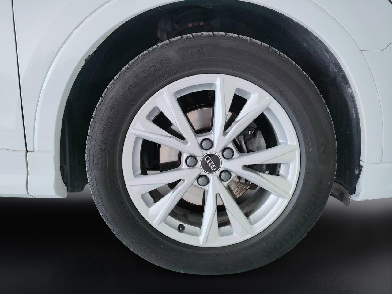 AUDI Q3 I 2019 Sportback - Q3 Sportback 35 2.0 tdi S line edition s-tronic