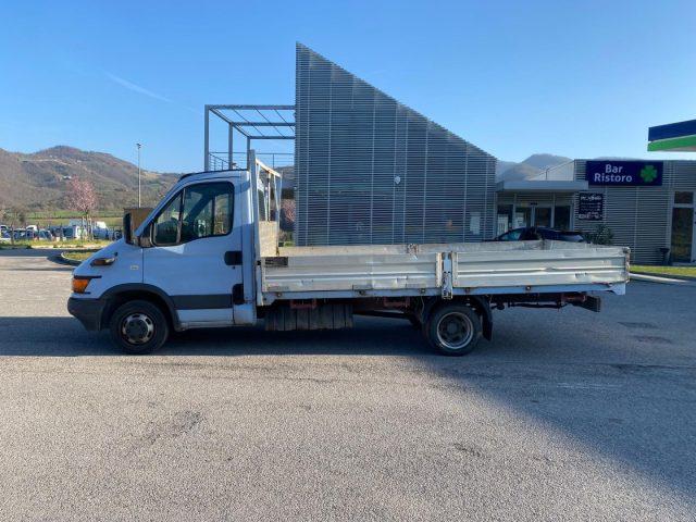 IVECO Daily 35.10 2.8 TD PL Cassone fisso NO RUGGINE 425x230