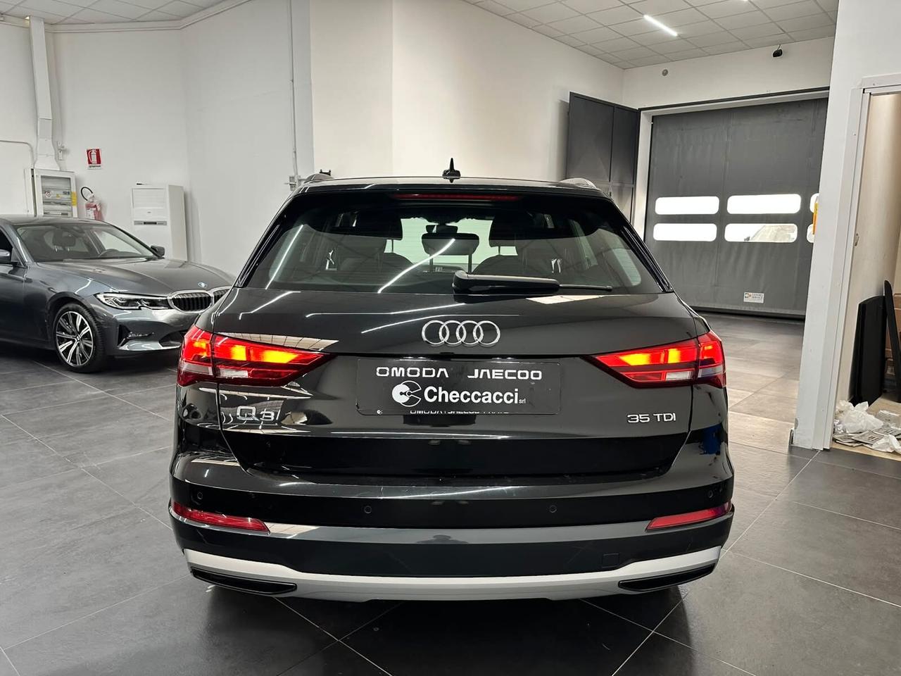 Audi Q3 35 TDI S tronic Business Advanced