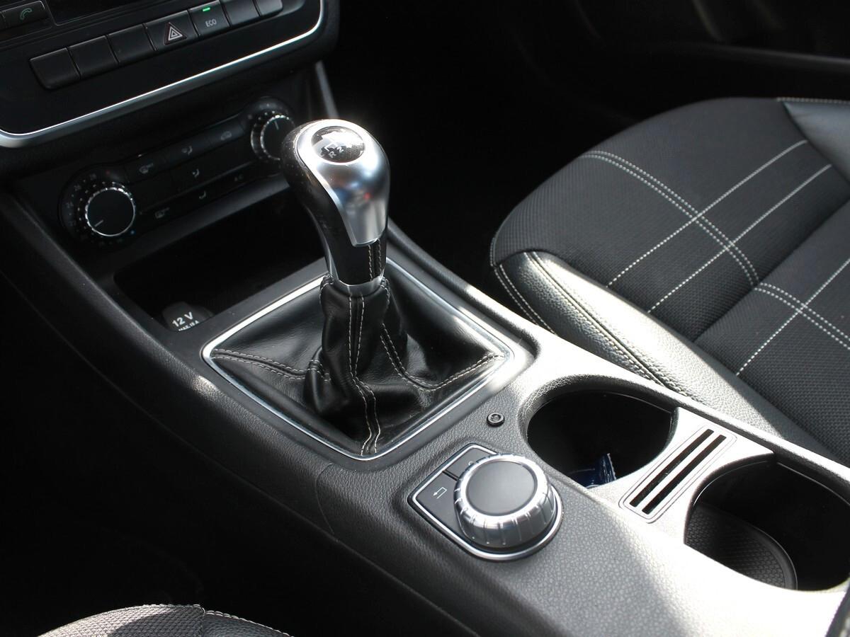 Mercedes-benz CLA 180 1.6 Benzina 122Cv Sport BiXeno Navi Cam GARANZIA 12 Mesi