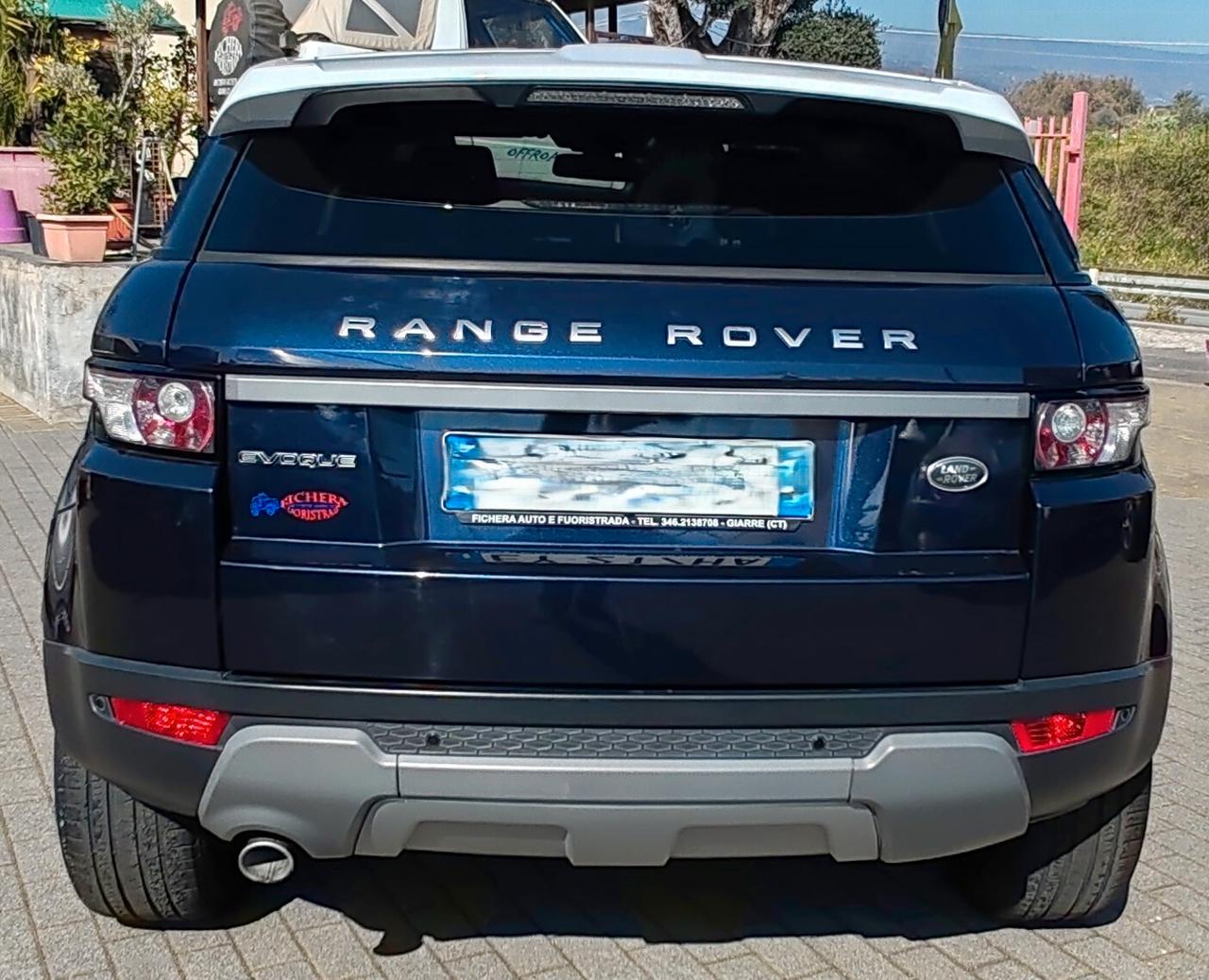Land Rover Range Evoque 2.2 TD4 5p. Pure