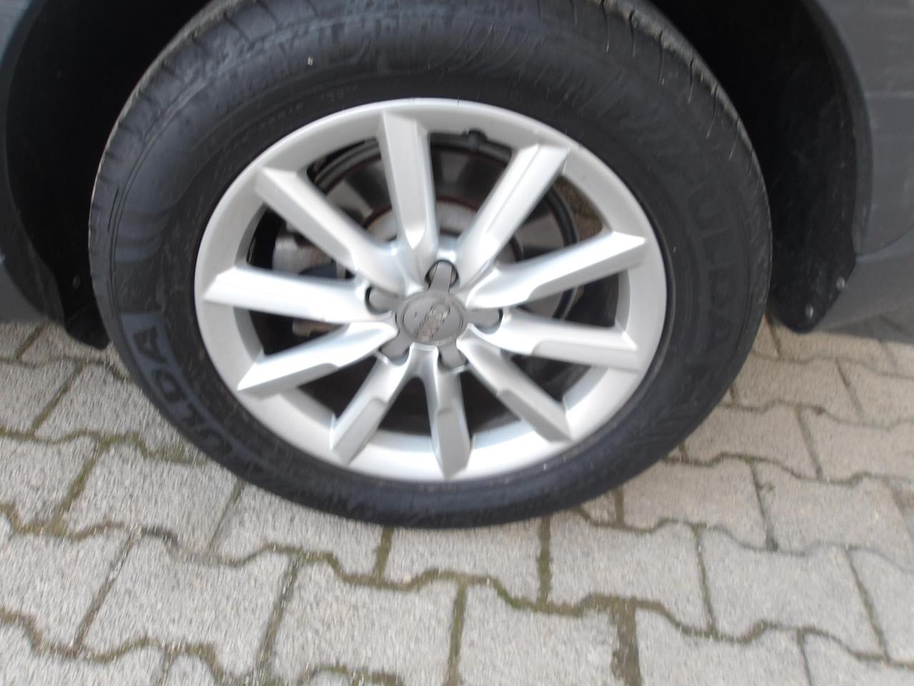 Audi Q3 2.0 tdi Business 150cv