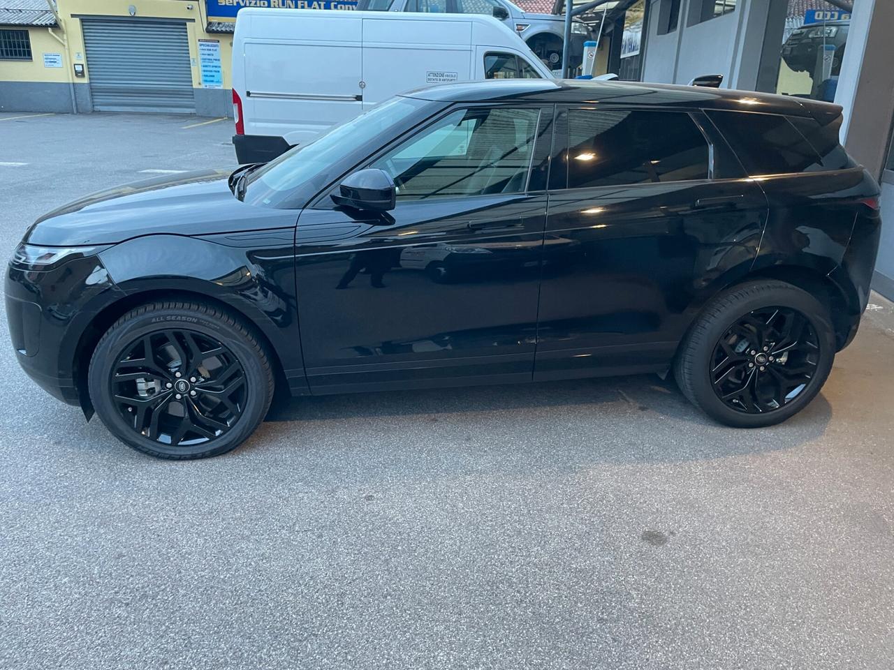 Land Rover Range Evoque 2.0D I4-L.Flw 150 CV AWD Auto SE