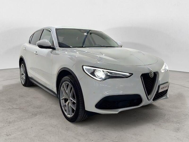 Alfa Romeo Stelvio 2.0 Turbo 280 CV AT8 Q4 First Edition