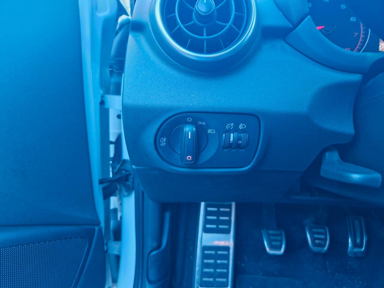 Audi A1 1.0 82CV "54.600 km" Bluetooth, Clima, Start&Stop