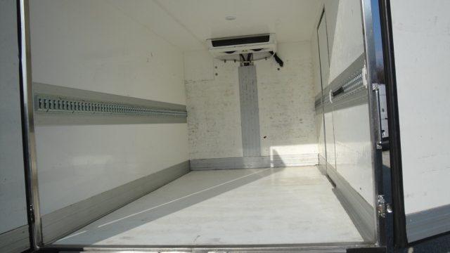 IVECO 35S18 3.0 Isotermico con frigo