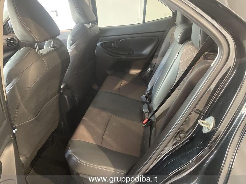 Toyota Yaris Cross 1.5h Lounge fwd 116cv e-cvt
