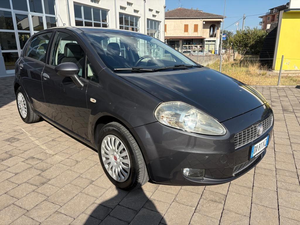 Fiat Grande Punto 1.3 MJT 75 CV 5 porte Dynamic