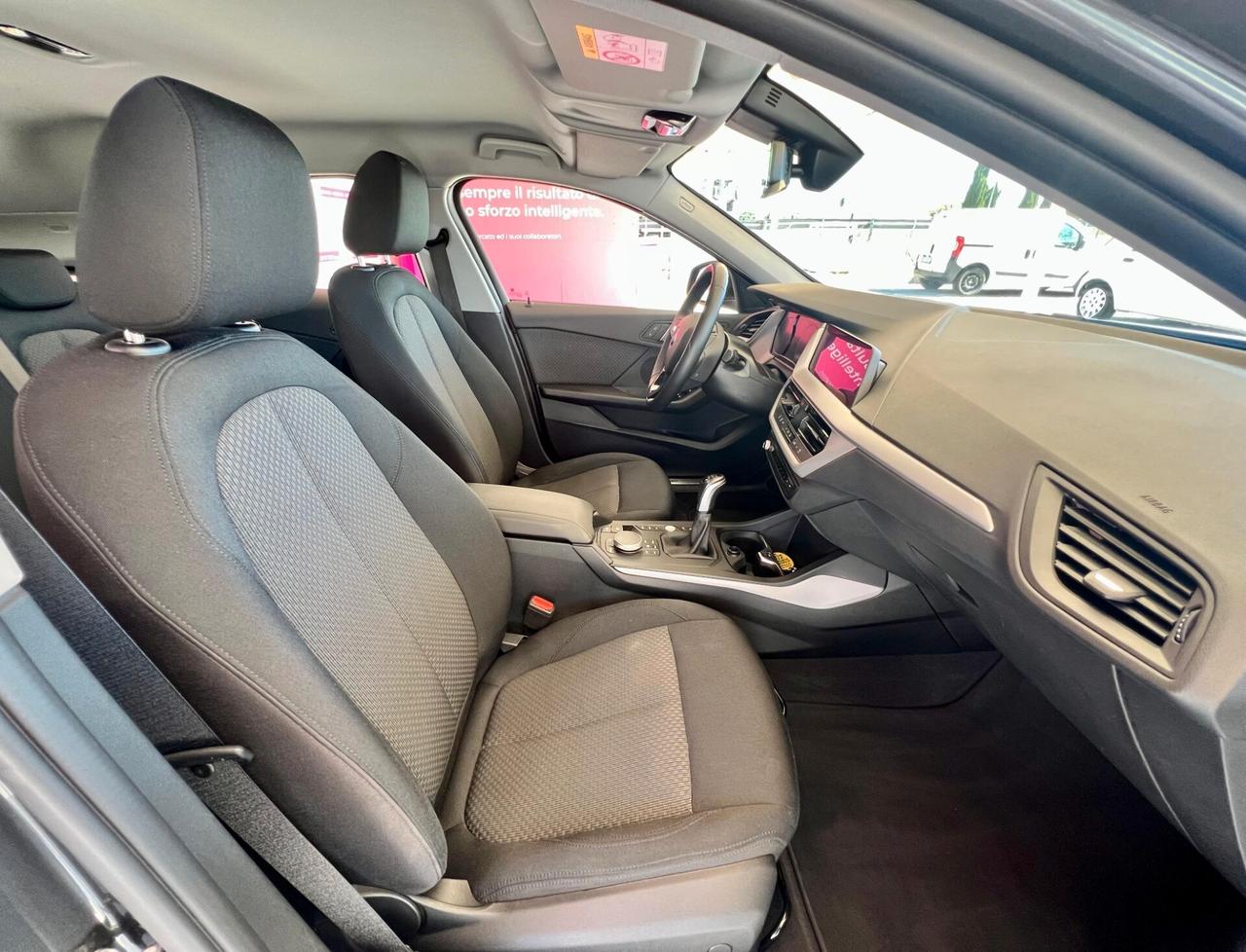 BMW Serie 1 (F40) 116d 5p. Business Advan...