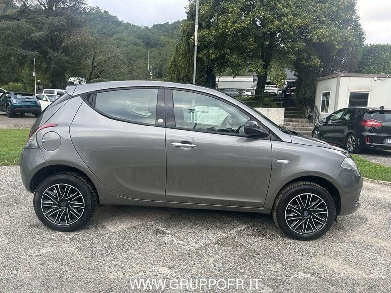 Lancia Ypsilon Ypsilon 0.9 TwinAir 85 CV 5 porte Metano Ecochic Gold