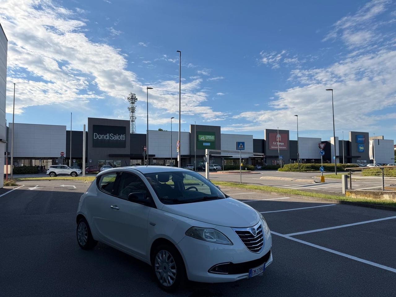 Lancia Ypsilon 1.3 MJT 16V 95 CV 5 porte S&S Platinum