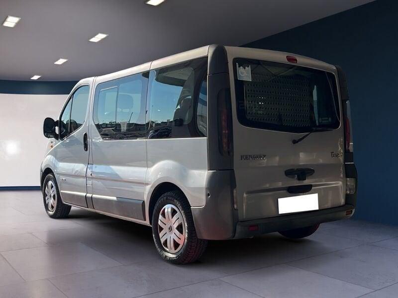 Renault Trafic T27 2.5dCi/140 16V PC-TN Furg.Con