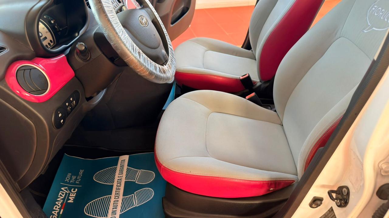 Hyundai i10 1.1 12V Fiorucci