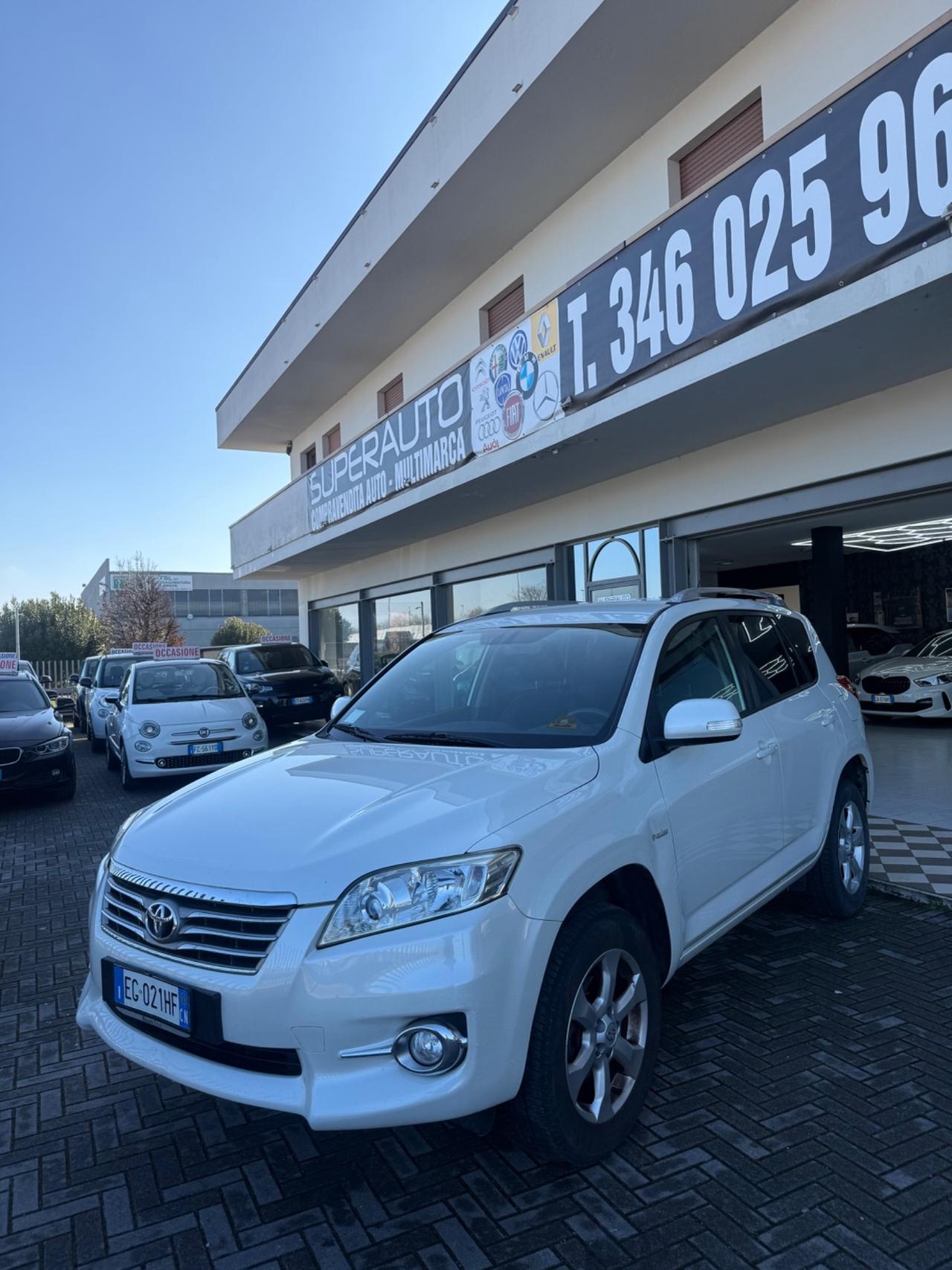 Toyota RAV 4 RAV4 2.2 D-4D 150 CV DPF Exclusive