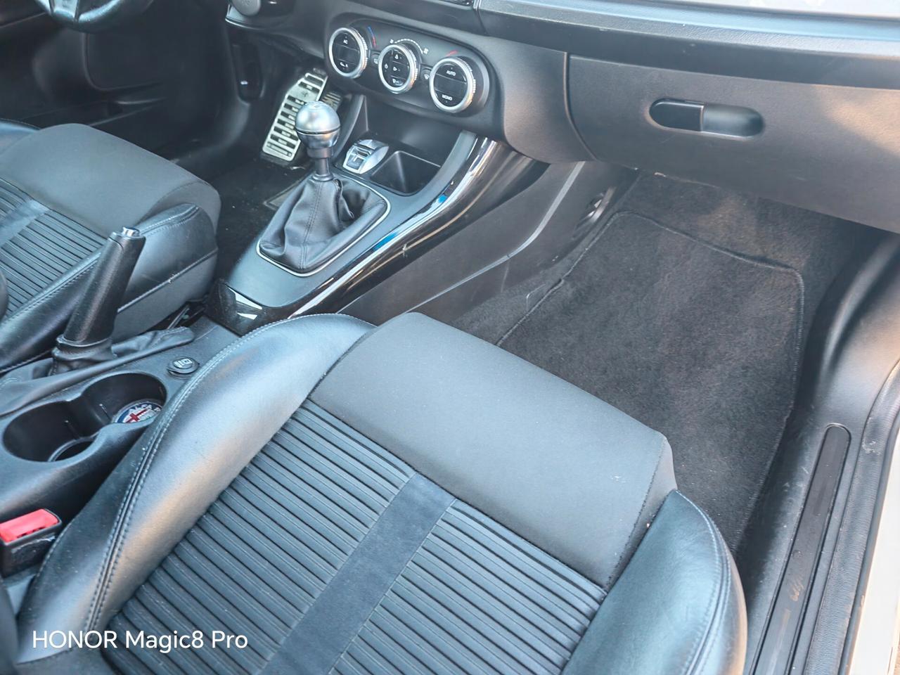 Alfa Romeo Giulietta 1.6 JTDm-2 105 CV Exclusive