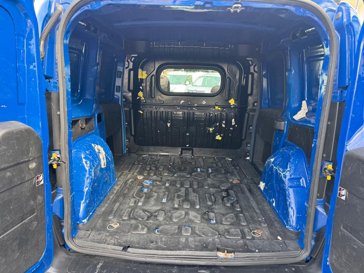 Doblò 1.4 T-Jet GPL GB074TE
