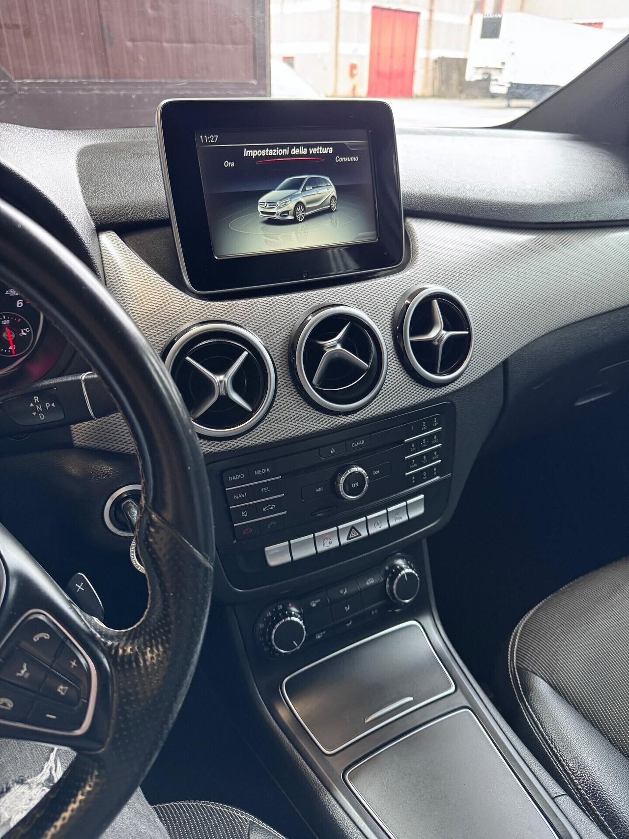 Mercedes-benz B 180 d Automatic Sport