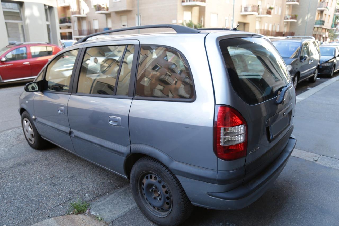 Opel Zafira 1.6 16V cat Elegance