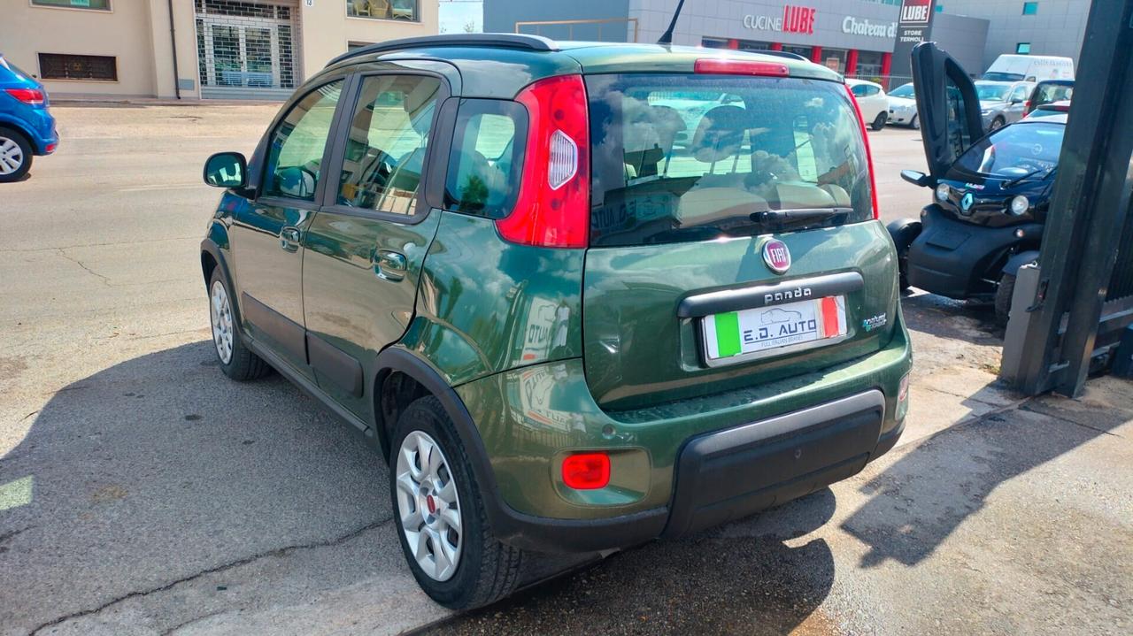 Fiat Panda 0.9 TwinAir Turbo Natural Power Trekking