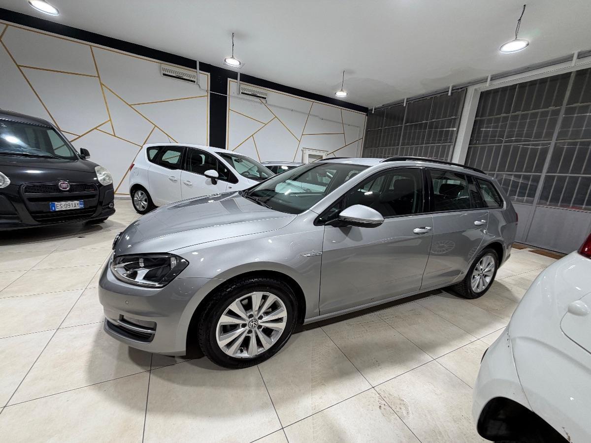 VOLKSWAGEN - Golf Variant - 1.4 TSI 125 CV Highline BMT