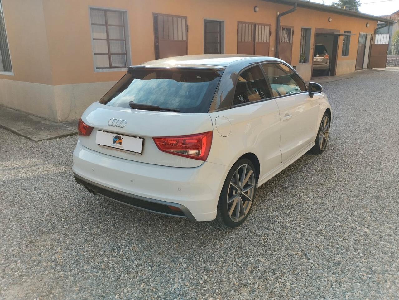 Audi A1 1.4 TFSI COD S tronic line edition plus