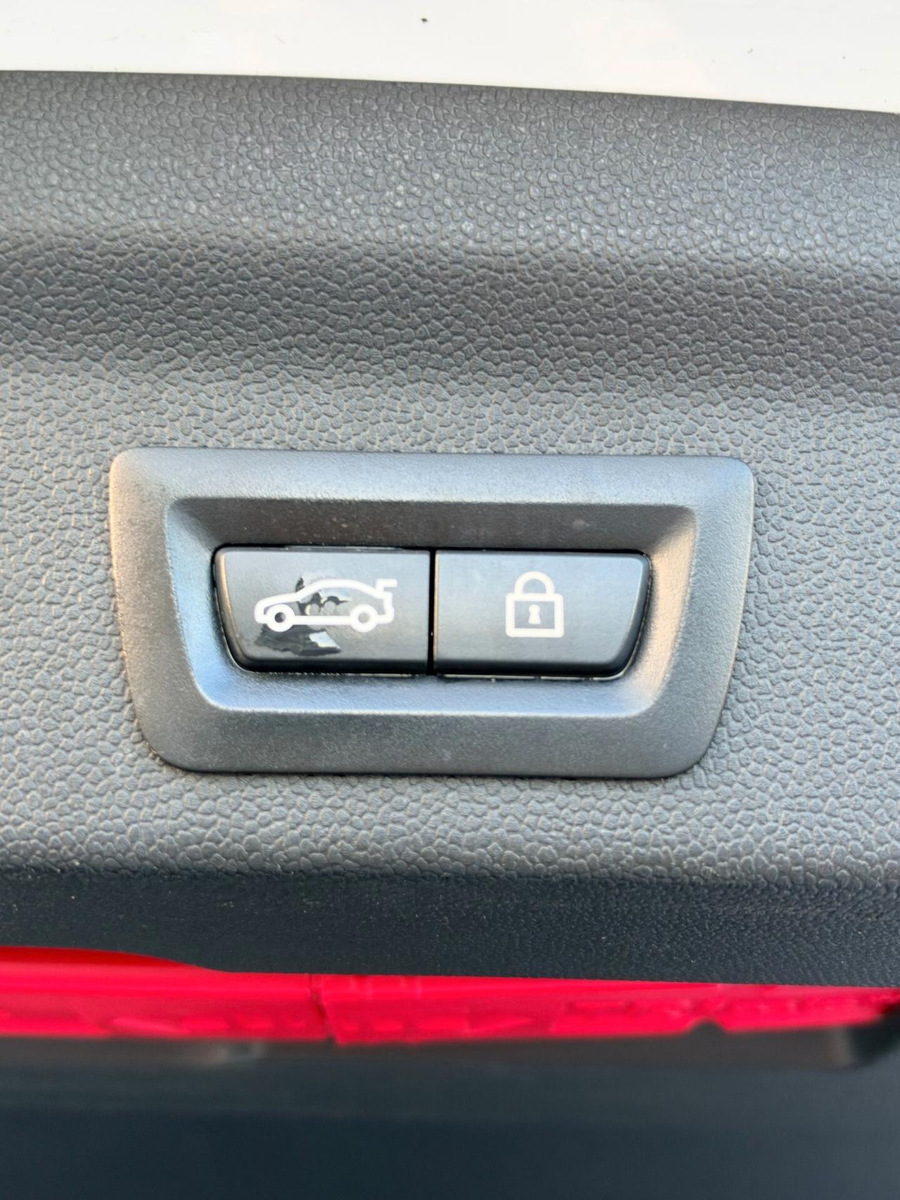 Mini Cooper D Countryman Hype auto my18 BICOLORE CON TETTO NERO, NAVI,FULL LED, BLUETOOTH,SCHERMO DIGITAL