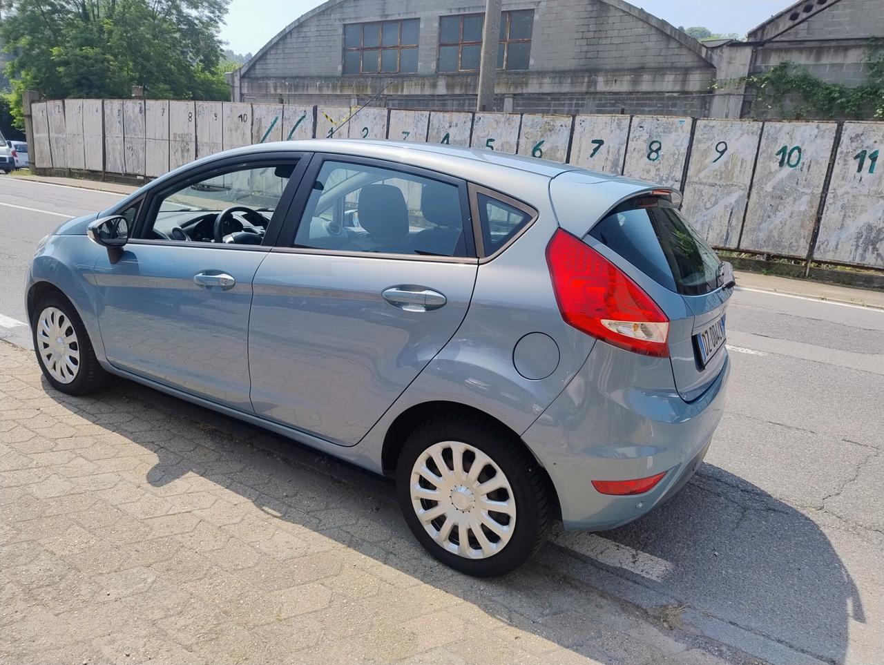 Ford Fiesta 1.2 82 CV 5 porte Titanium NEOPATENTATI