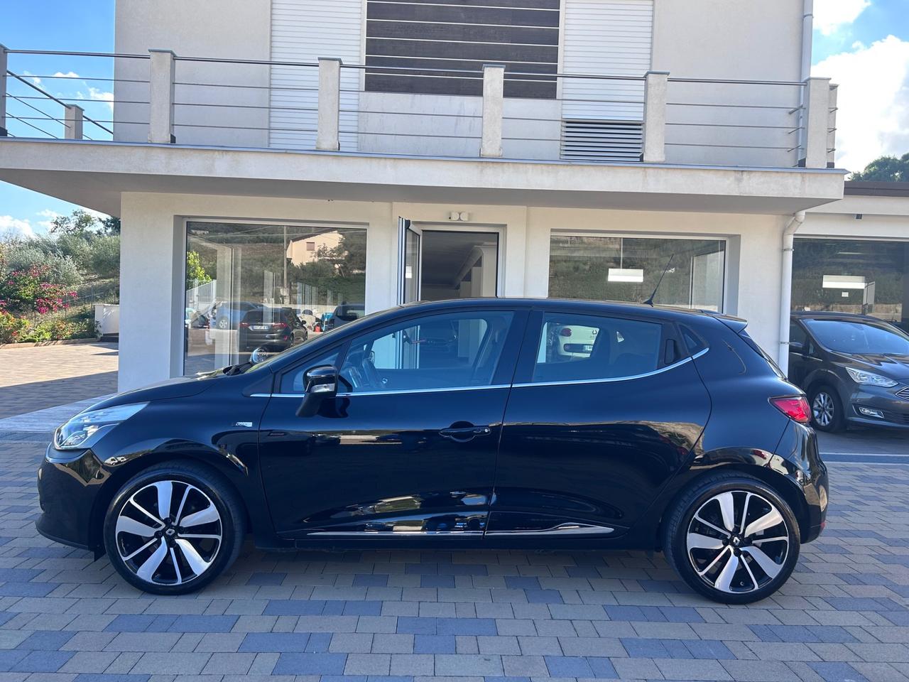 Renault Clio dCi 8V 90CV Start&Stop 5 porte Energy Intens