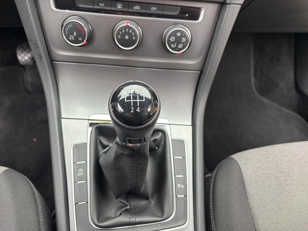 Volkswagen Golf 1.6 TDI 5p. 90CV