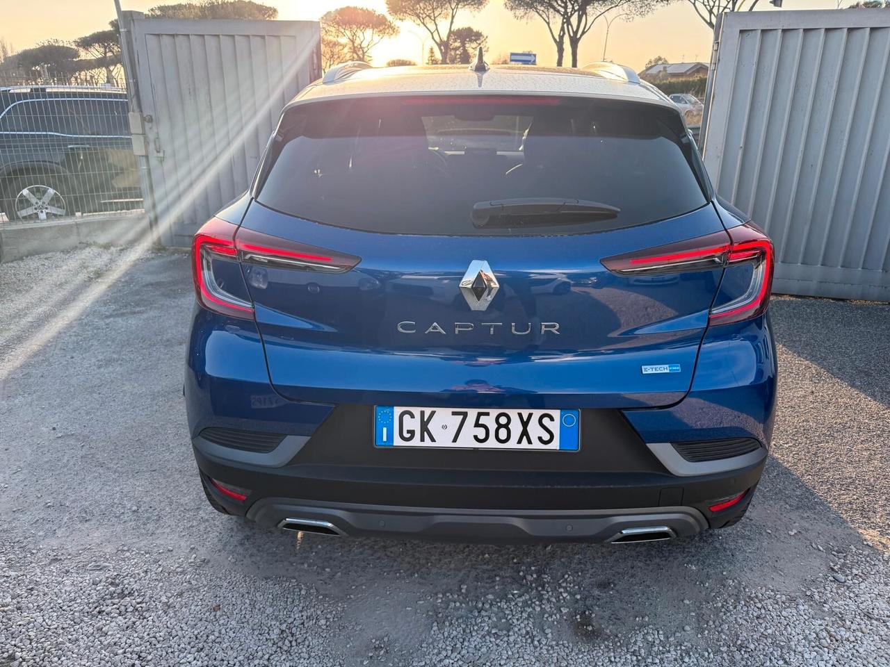 Renault Captur Full Hybrid E-Tech 145 CV RS Line