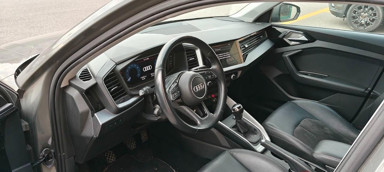 Audi A1 SPB 30 TFSI S line edition - neopatentati