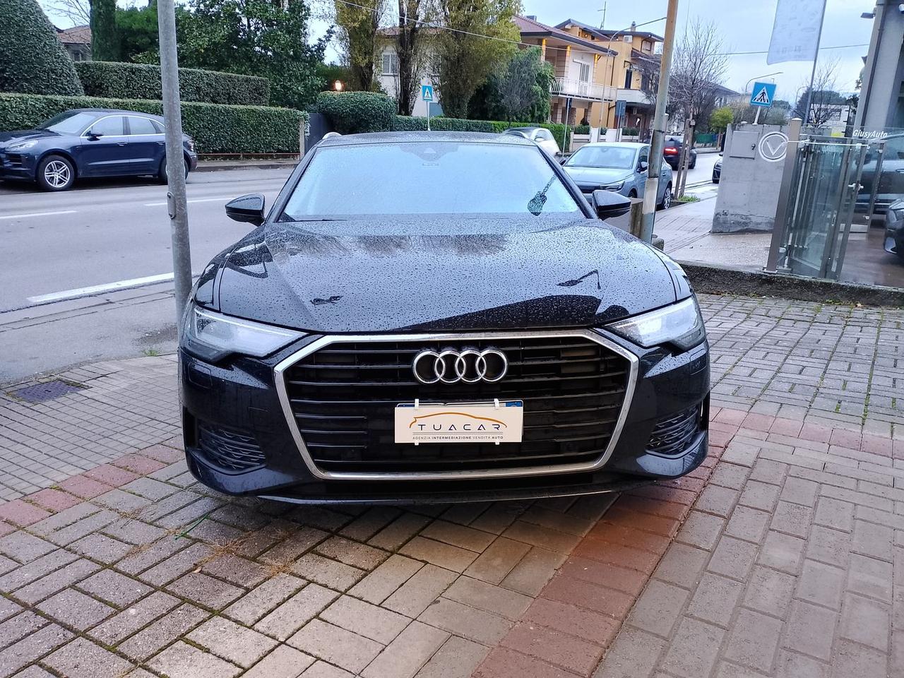 Audi A6 2.0 40 TDI MHEV Business Advanced