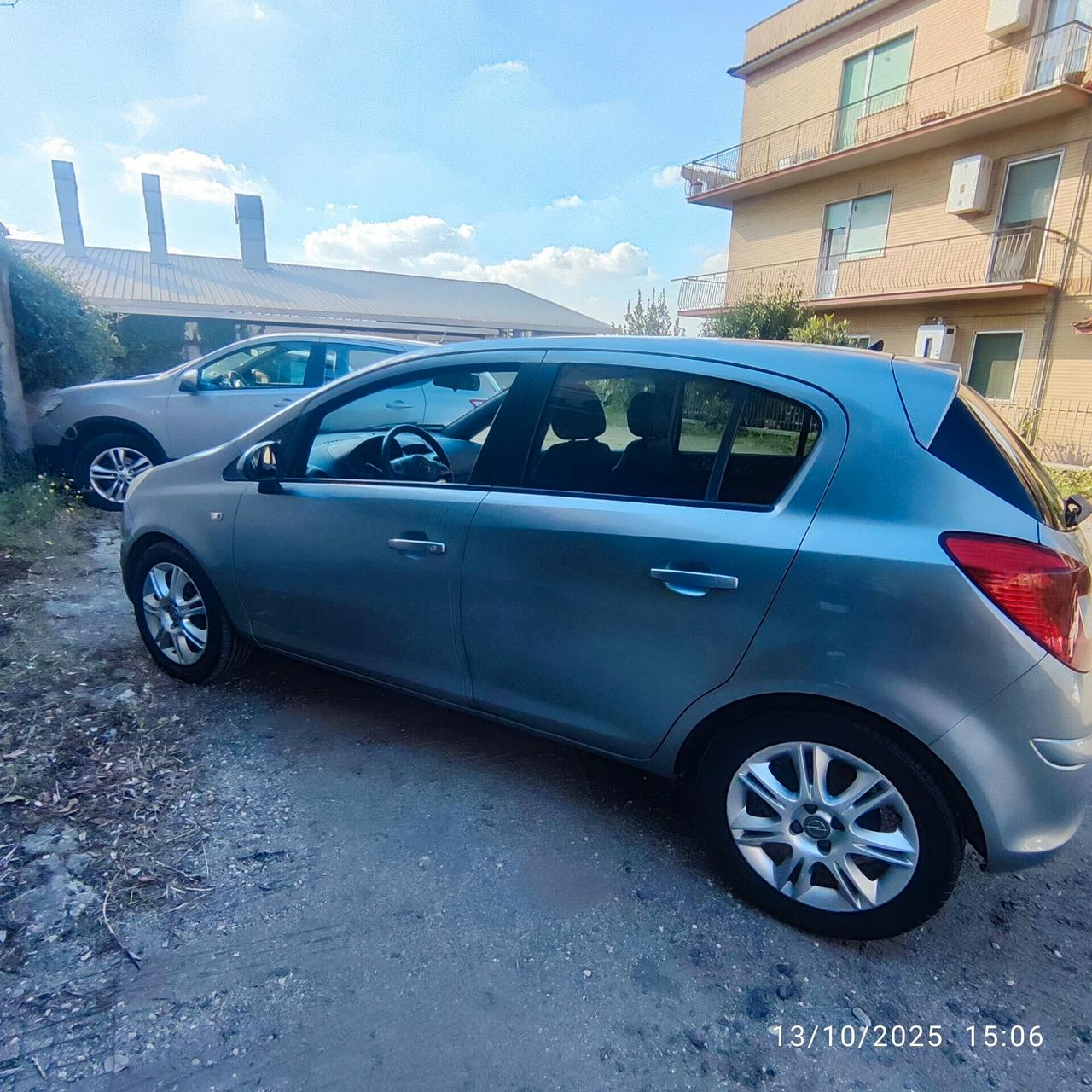Opel Corsa 1.2 85CV 5 porte GPL-TECH Edition