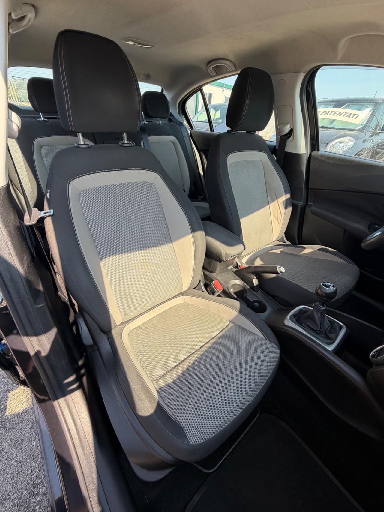 Fiat Tipo 1.6 Mjt S&S SW Lounge