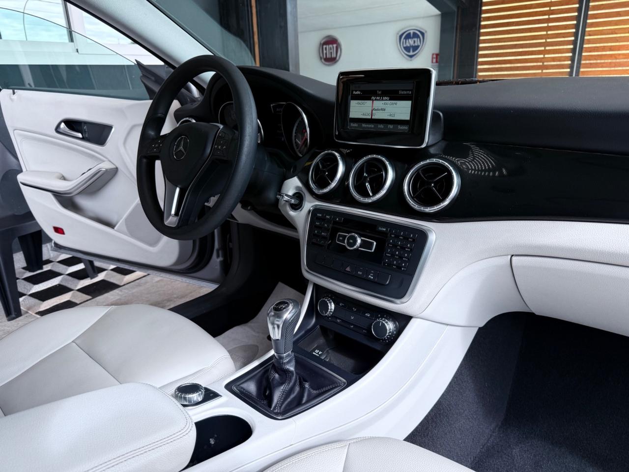 Mercedes-benz CLA 200 CLA 200 CDI Sport