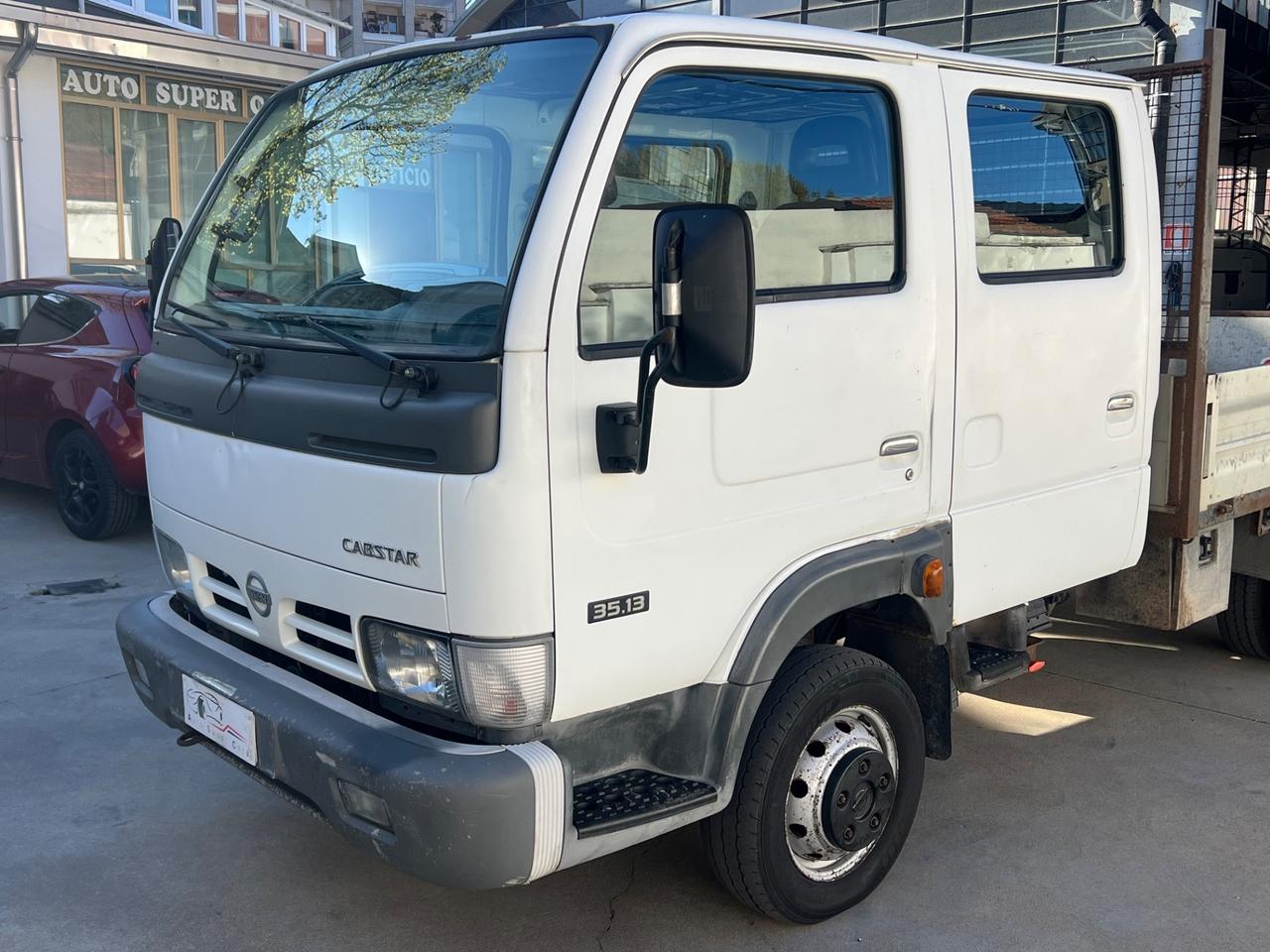 Nissan Cabstar 35.13 3.0 Tdi PM-DC-RG Cab. SL