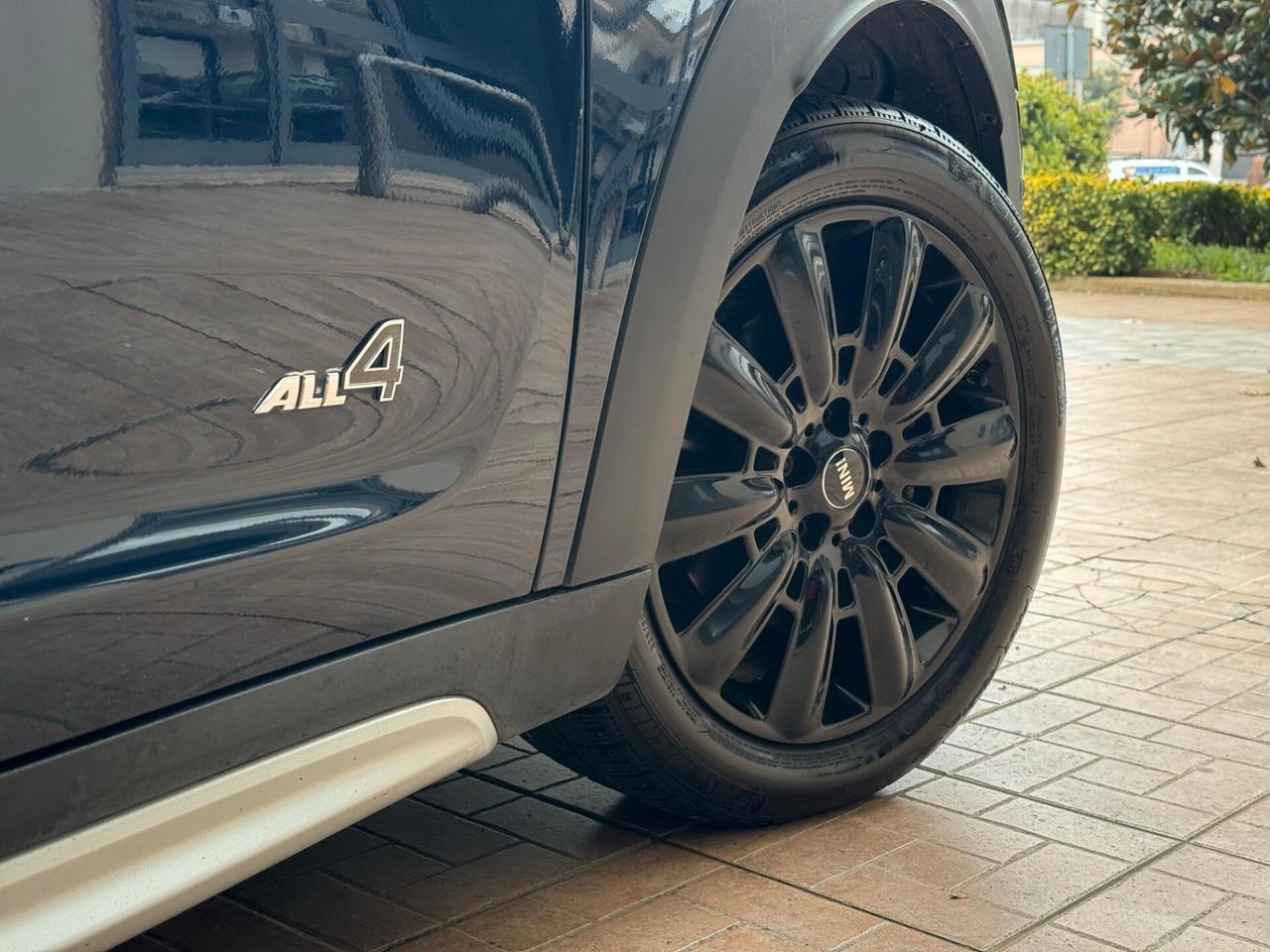 Mini Cooper D Countryman 2.0 Business ALL4 Automatica 150 cv