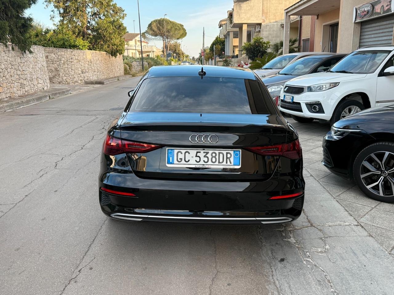 Audi A3 Sedan 35 TDI S tronic line edition