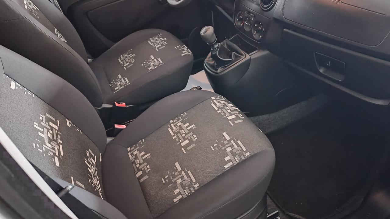 Fiat Qubo 1.4 8V 77 CV Dynamic Natural Power