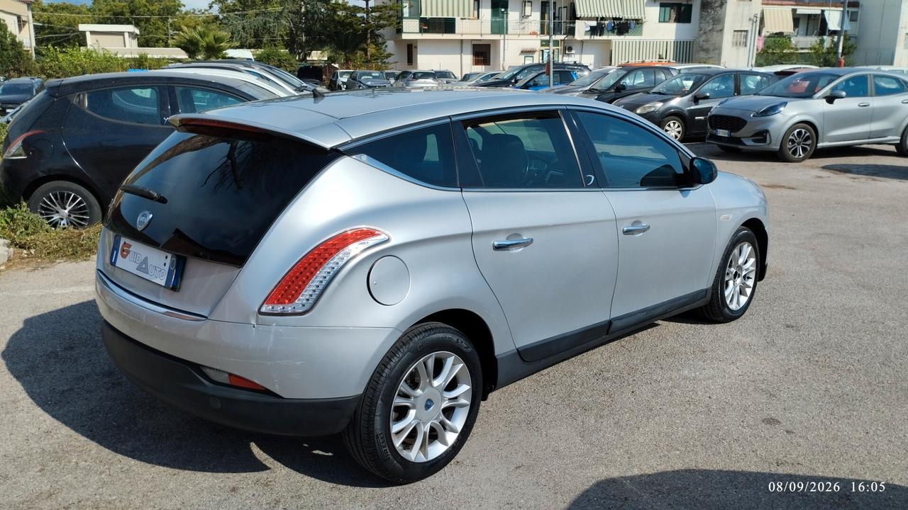 Lancia Delta 1.6 MJT DPF 120 CV PLATINO